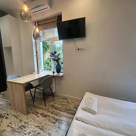 Black&white By Key&stay Apartment *